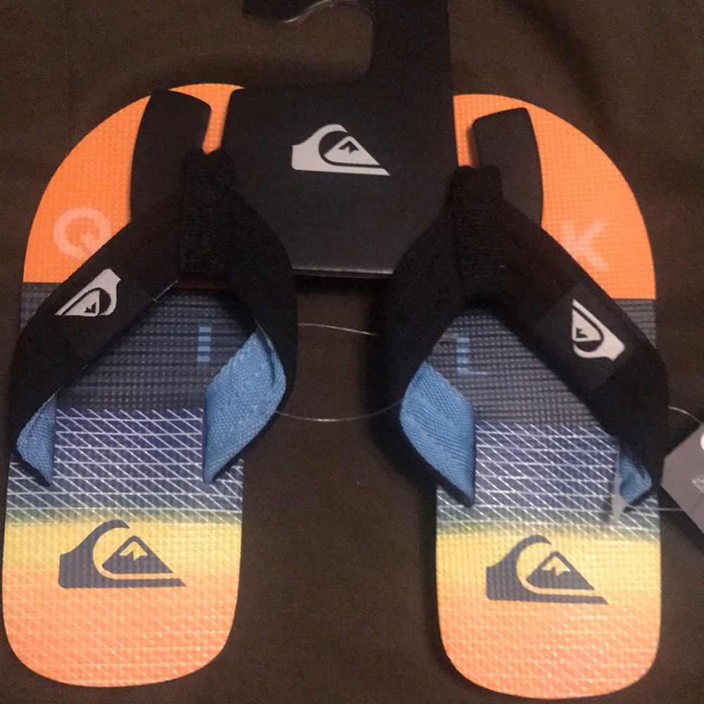 NWT Boys Quiksilver Molokai Layback Flip Flops $20 - Picture 2 of 4